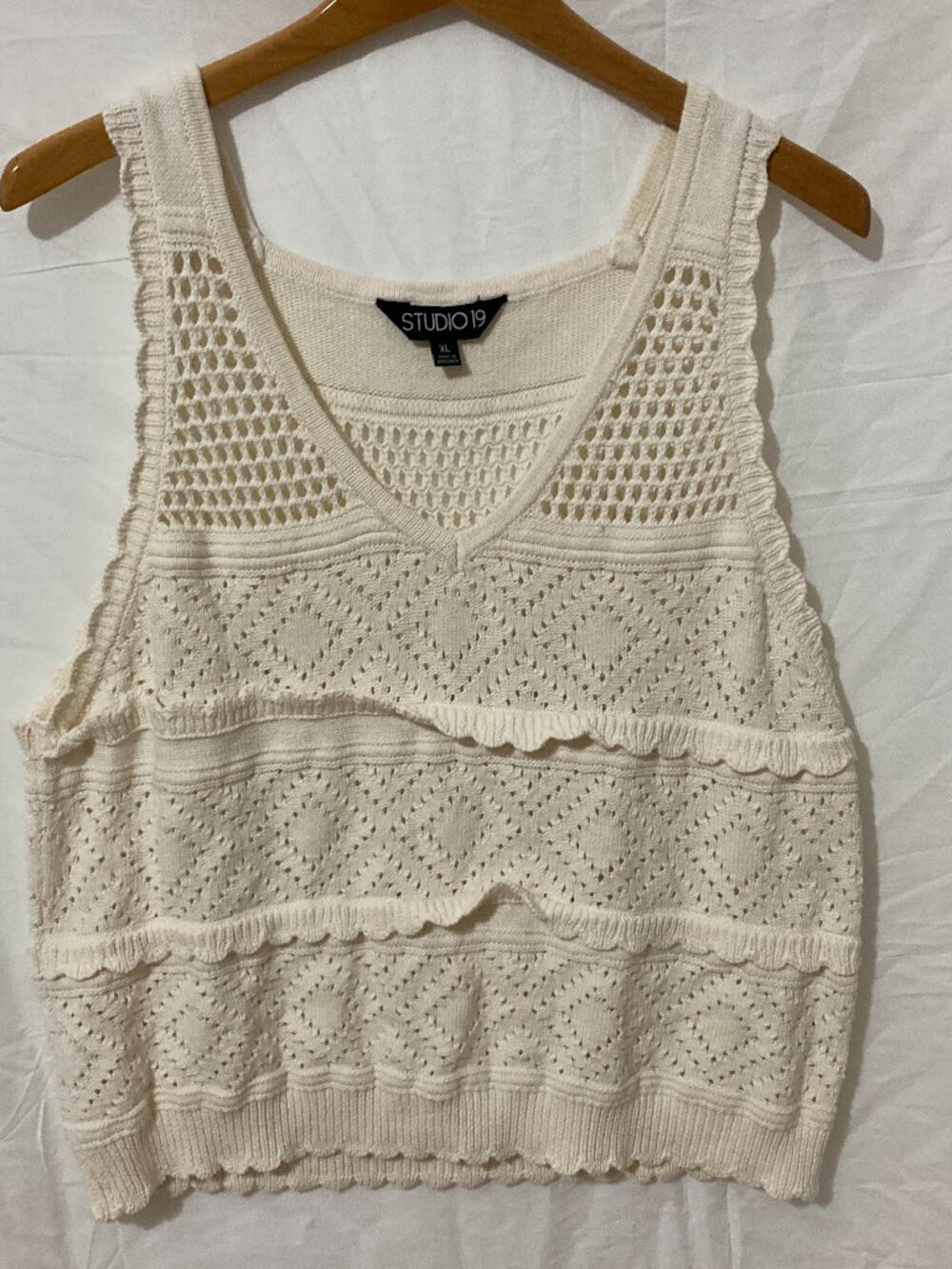 Studio 19 Sweater Vest Womens XL Cream Ivory Hippie Boho Core‎ Crochet Resort